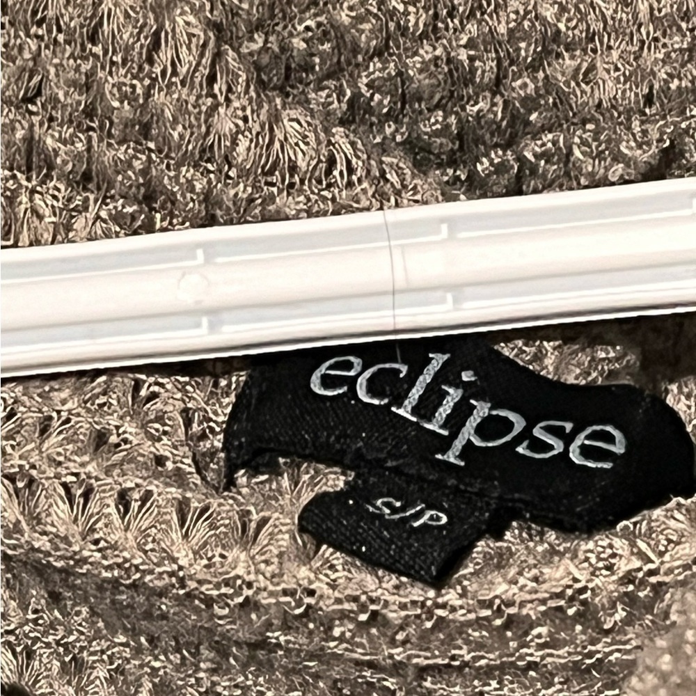 🌸🌸 5 for $15🌸🌸 Eclipse beige sweater - Picture 5 of 5